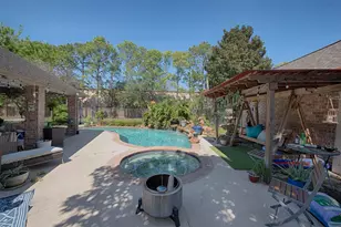 2442 Fairway Pointe Dr, League City, TX 77573 - Photo 32