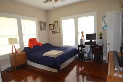 2120 McKee, Houston, TX 77009 - Photo 8