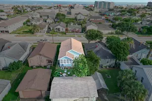 3920 Ave S, Galveston, TX 77550 - Photo 42