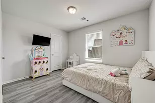 302 Vineyard Ct, Alvin, TX 77511 - Photo 20
