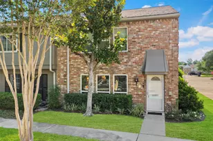 14333 Lost Meadow Ln, Houston, TX 77079 - Photo 32