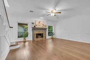 118 Quiet Oak Cir, The Woodlands, TX 77381 - Photo 8