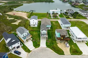 23114 Miramar Circle, Galveston, TX 77554 - Photo 20