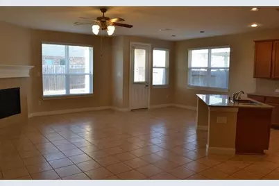 2014 Hughes Ranch Road, Pearland, TX 77089 - Photo 4