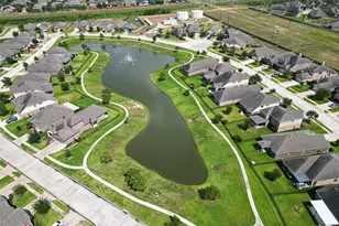 19942 Whistle Creek Ln, Cypress, TX 77433 - Photo 2