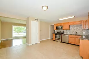 4809 W 43rd St, Houston, TX 77092 - Photo 4