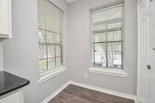 2255 Braeswood Park Dr, Houston, TX 77030 - Photo 12
