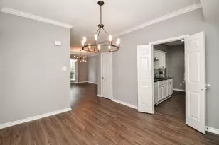 2255 Braeswood Park Dr, Houston, TX 77030 - Photo 8