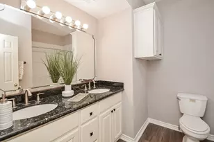 2255 Braeswood Park Dr, Houston, TX 77030 - Photo 24