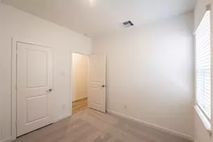 130 Radiant Ln, Richmond, TX 77469 - Photo 16