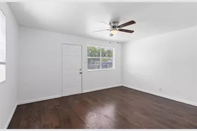 8410 Elrod Street, Houston, TX 77017 - Photo 8