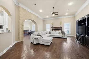 6470 Claybourn Dr Dr, Beaumont, TX 77706 - Photo 4