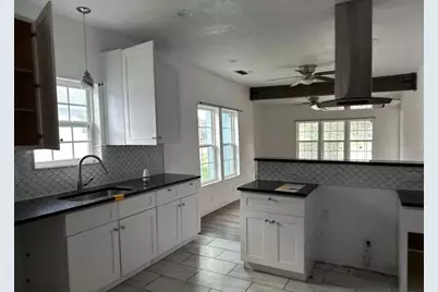 2050 Cincinnati Avenue, San Antonio, TX 78228 - Photo 12