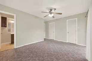 6619 Wolf Run Dr, Wharton, TX 77488 - Photo 16