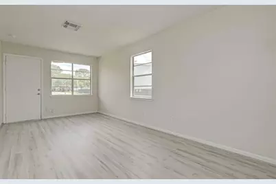 4222 Sevan Street, Bacliff, TX 77518 - Photo 2