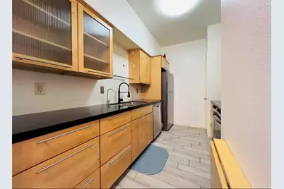 3800 Tanglwilde Street W #806, Houston, TX 77063 - Photo 4