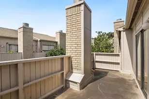 3800 Tanglwilde Street W, Houston, TX 77063 - Photo 10