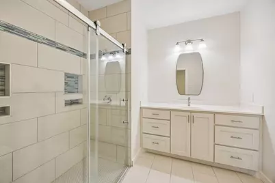 711 W Sidnor Street, Alvin, TX 77511 - Photo 12