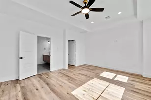 1805 Emir St, Houston, TX 77009 - Photo 32