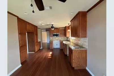 4503 Rattan Avenue, Bay City, TX 77414 - Photo 2