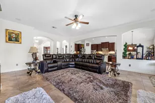 2521 Twisting Pine Ct, Kingwood, TX 77345 - Photo 10