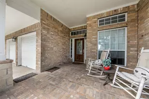 2521 Twisting Pine Ct, Kingwood, TX 77345 - Photo 4