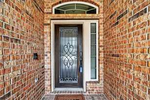 2872 Lombardia Dr, League City, TX 77573 - Photo 6