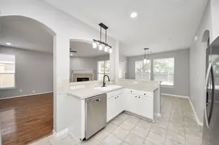 13111 Porter Meadow Ln, Houston, TX 77014 - Photo 12