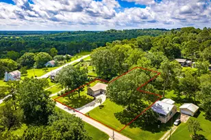 51 Rustling Oaks St, Coldspring, TX 77331 - Photo 4