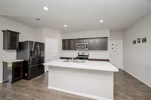 20819 Medford Landing Ln, Katy, TX 77449 - Photo 6