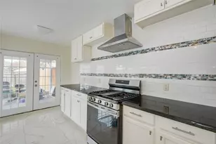 4427 Waterfall Way, Sugar Land, TX 77479 - Photo 14