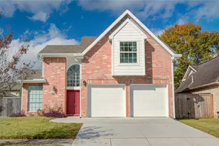 4427 Waterfall Way, Sugar Land, TX 77479 - Photo 1