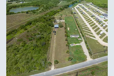 267 S Gulf Rd, Matagorda, TX 77457 - Photo 22