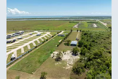 267 S Gulf Rd, Matagorda, TX 77457 - Photo 24