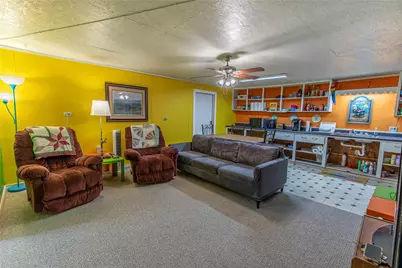 267 S Gulf Rd, Matagorda, TX 77457 - Photo 4