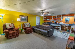 267 S Gulf Rd, Matagorda, TX 77457 - Photo 4