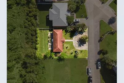 210 Debbie Lane, San Leon, TX 77539 - Photo 38