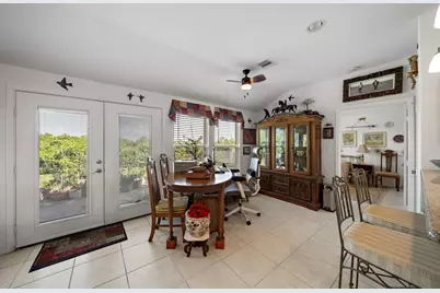 210 Debbie Lane, San Leon, TX 77539 - Photo 18