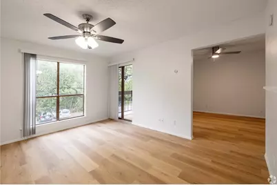 2170 Thousand Oaks Drive #0716T, San Antonio, TX 78232 - Photo 2