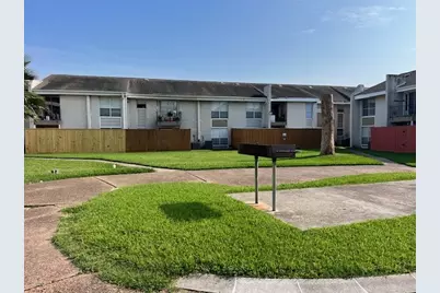 1950 Spenwick Drive #340, Houston, TX 77055 - Photo 1