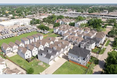 1807 Palmetto Landing Drive, Houston, TX 77009 - Photo 36