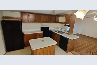 4021 Birch, Wallis, TX 77485 - Photo 4