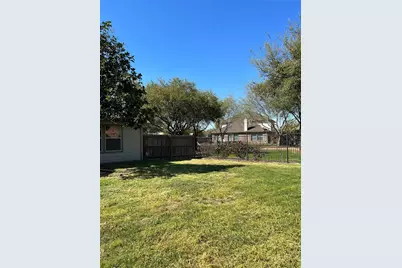 8426 Woodland Knoll Lane, Cypress, TX 77433 - Photo 28