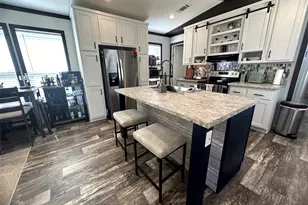 341 Antigua Dr, Point Blank, TX 77364 - Photo 2