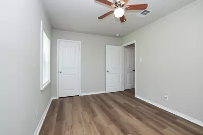 9026 Lake Forest Boulevard, Houston, TX 77078 - Photo 26