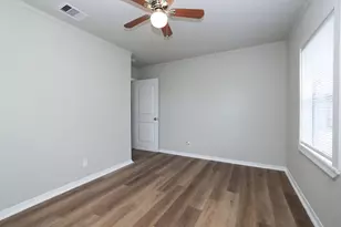 9026 Lake Forest Blvd, Houston, TX 77078 - Photo 22