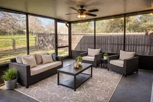 1202 Twining Oaks Ln, Missouri City, TX 77489 - Photo 8