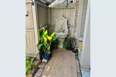 1201 McDuffie Street #205, Houston, TX 77019 - Photo 20