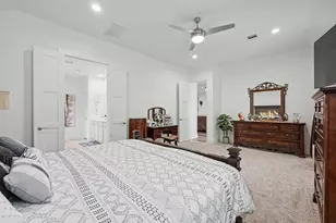 250 Springfield Terrace Ct, Conroe, TX 77304 - Photo 18
