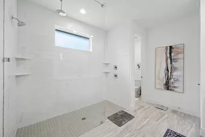 250 Springfield Terrace Court, Conroe, TX 77304 - Photo 20